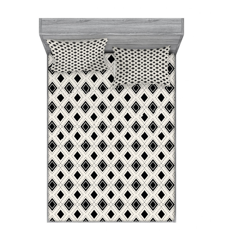 Microfiber Geometric Sheet Set, Queen Sheet Set with Fitted Sheet