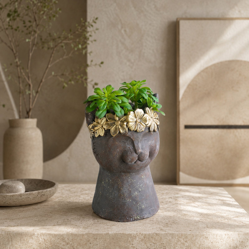 Pot à fleurs statue en magnésium avec fini brun texturé et couronne feuille d'or