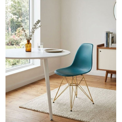 Chaise en polypropylène Saturn
