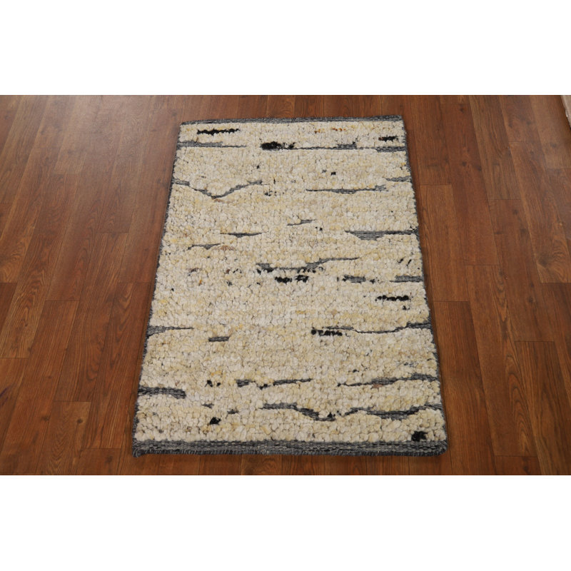 Abstract Wool Moroccan Oriental Accent Rug 2x3