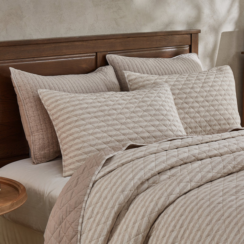 Wonderful 100% Cotton Jersey Quilt Set, Full Quilt + 2 Standard Shams, Light Brown