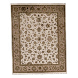 Oriental Area Rug in Ivory/Camel