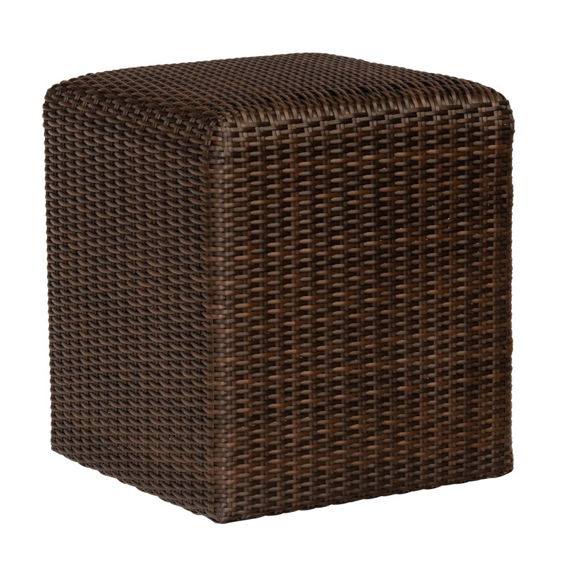 Cube tissé réticulé