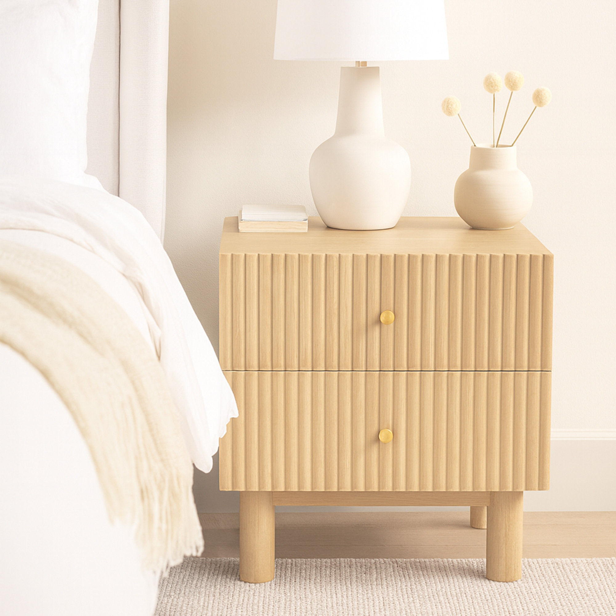 Zoe 17.5" Mini Nightstand