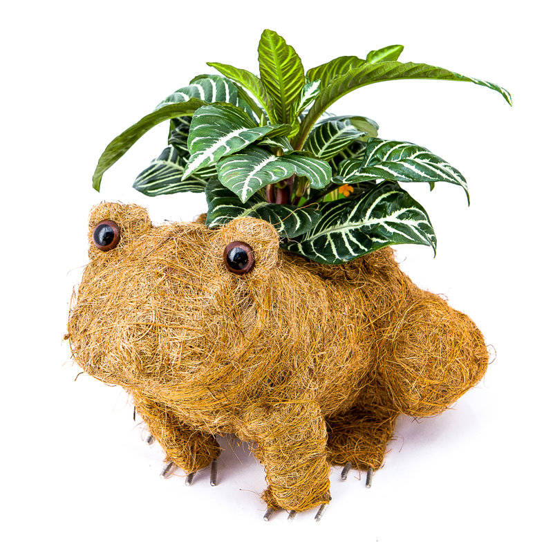 Elsaid Statue Planter