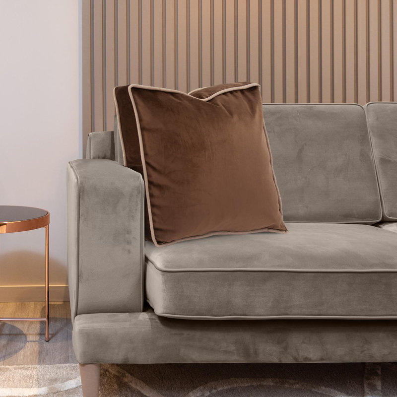 20 Gusseted Pillow  Bella Chocolate - Down Insert