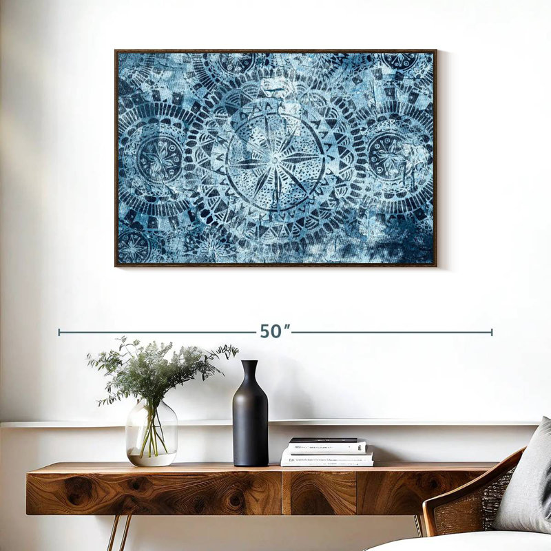 Mandalas tribaux bleus, 37 po x 25 po, Cadre flottant en noyer
