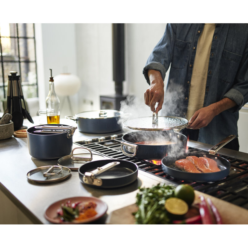 Blue Aluminum Non-Stick 10-Piece Cookware Set with Folding Handles