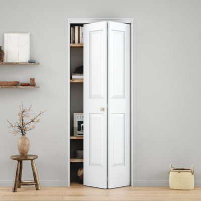 Porte pliante en bois manufacturé 28 po x 80 po à 4 panneaux avec quincaillerie d'installation