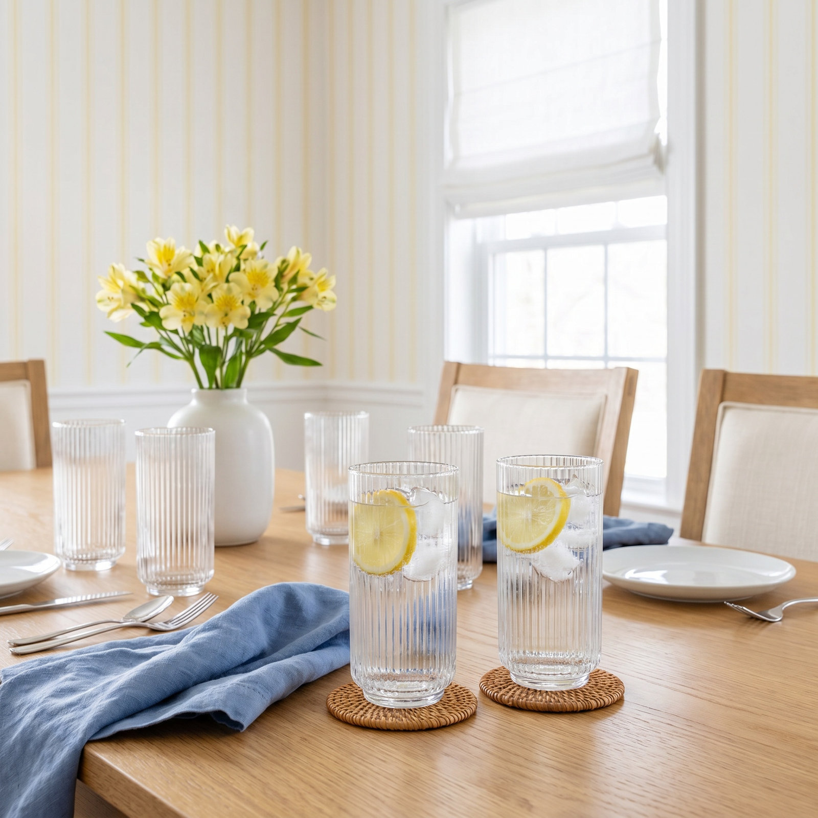 Laya Ribbed Drinking Glass, Clear
