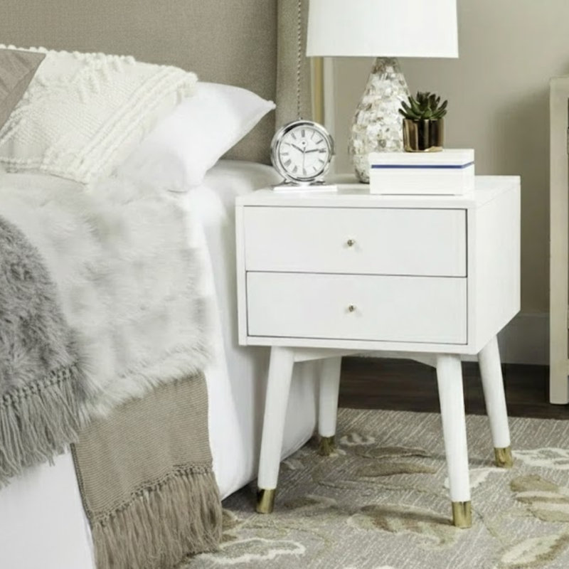 18'' W Nightstand, White/Gold