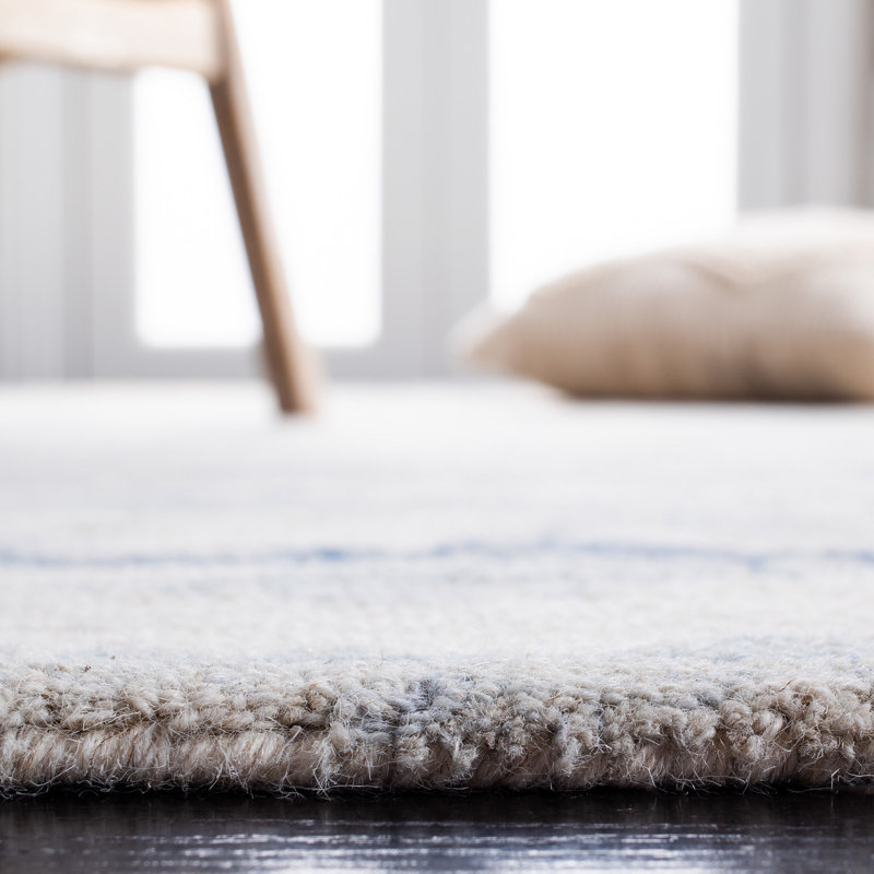 Ivory and Blue Abstract Hand-Tufted Wool 8' x 10' Rug