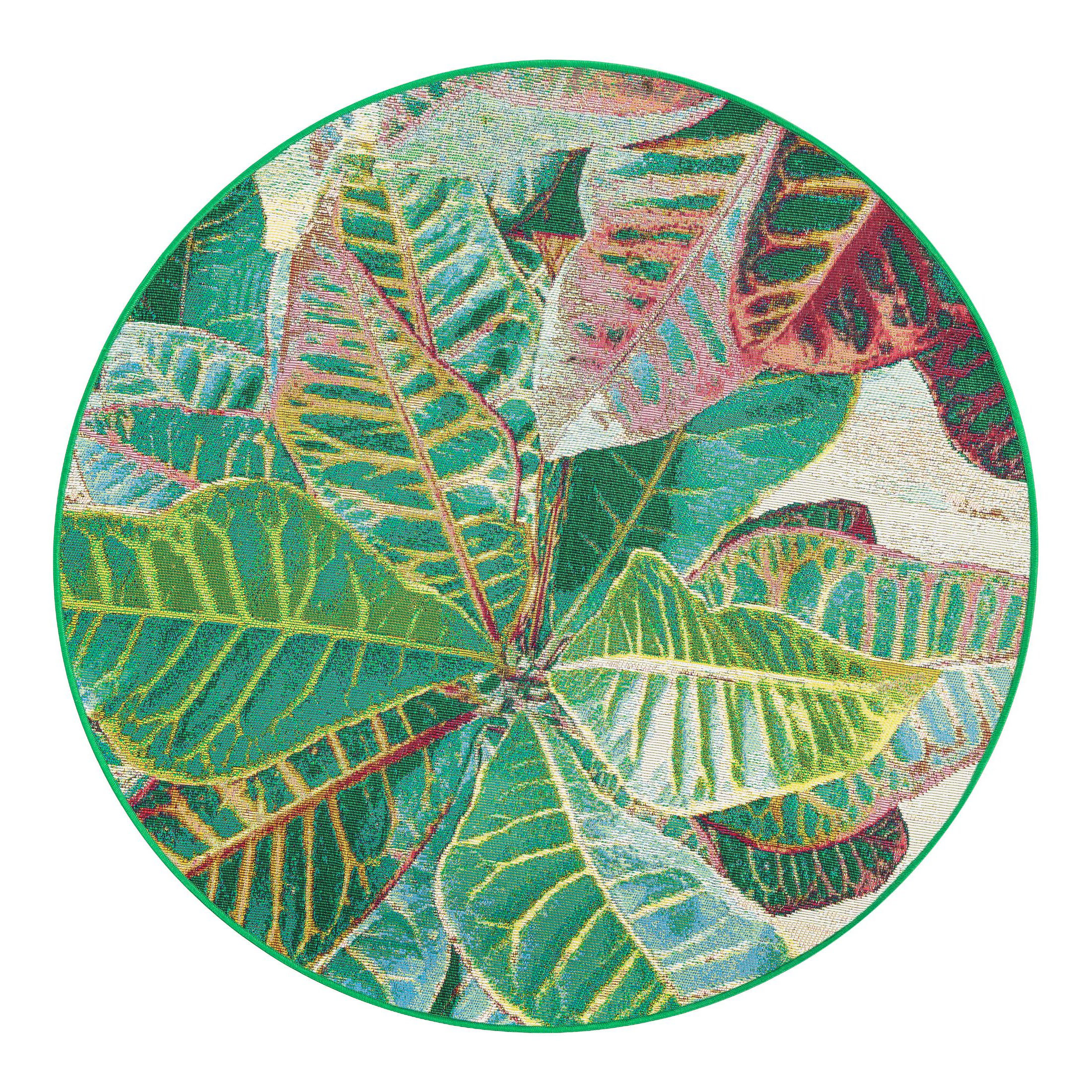 Beachcrest Home™ Floral Area Rug