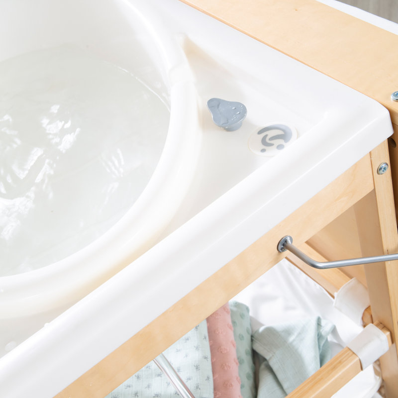 Changing Table with Bathtub