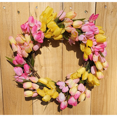 Handcrafted Faux Tulip Twig 18'' Wreath
