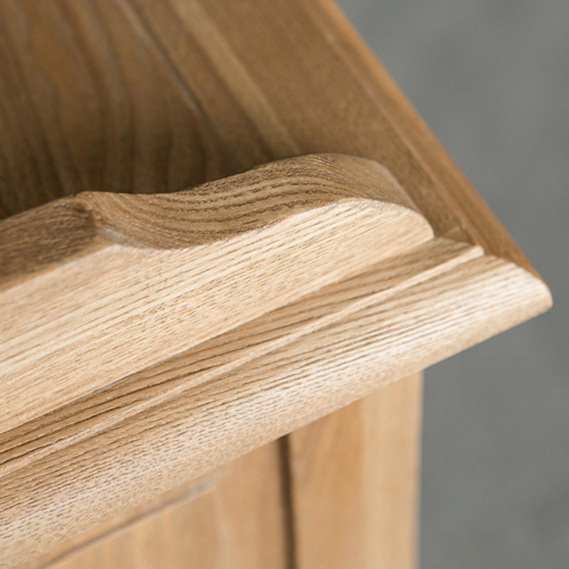 Buffet décoratif en bois massif