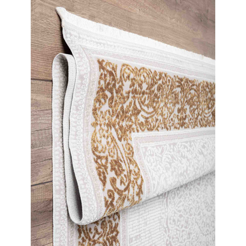 Tani Rectangle Oriental Indoor / Outdoor Area Rug, Rectangle 5'3" x 7'6"