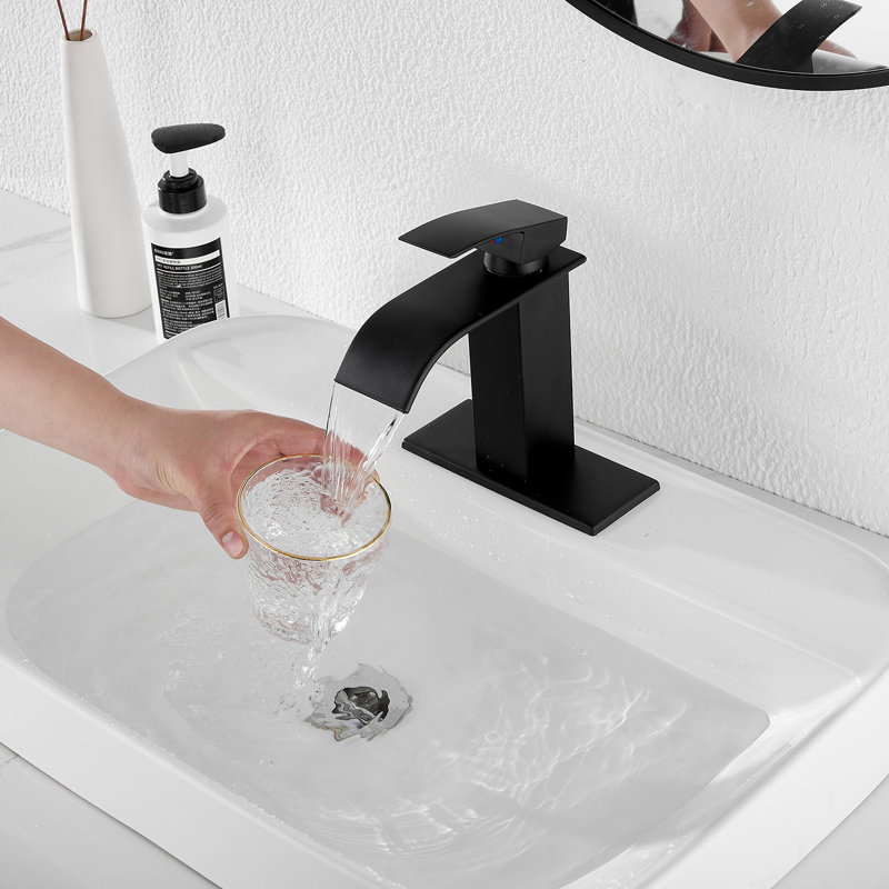 Single-handle Bathroom Faucet with Drain Assembly, Matte Black