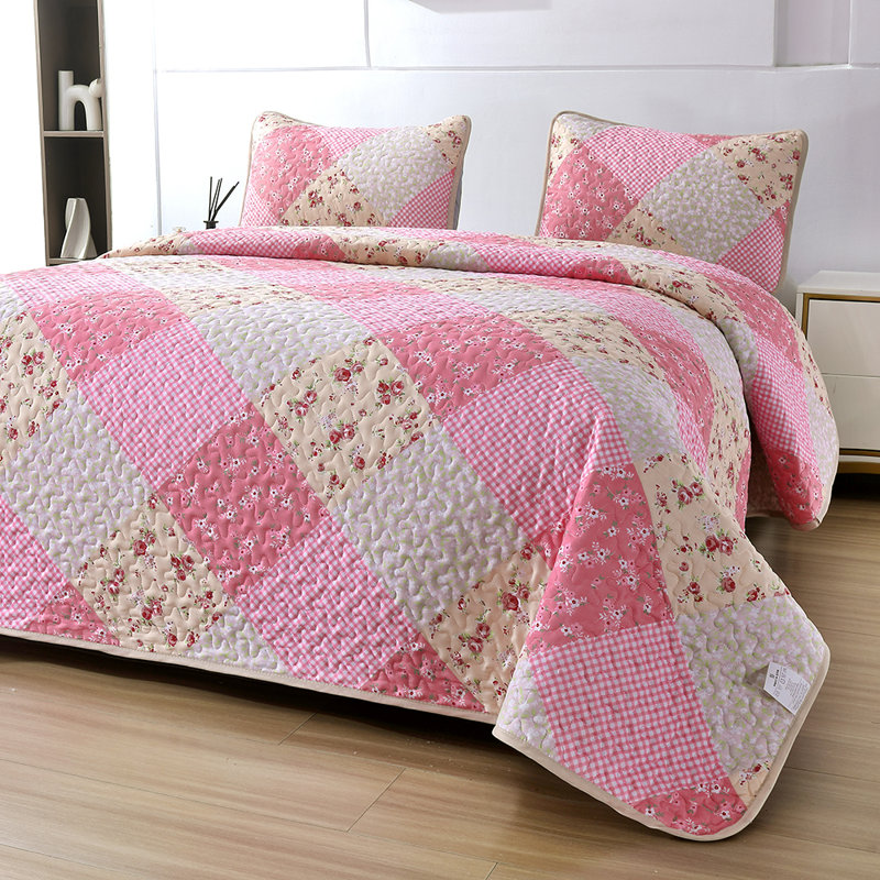 Ensemble de couvre-lit matelassé 3 pièces à motif floral en patchwork rose, couvre-lit léger en patchwork Cottagecore Gingham avec 2 taies décoratives, ensemble de literie toutes saisons pour très grand lit