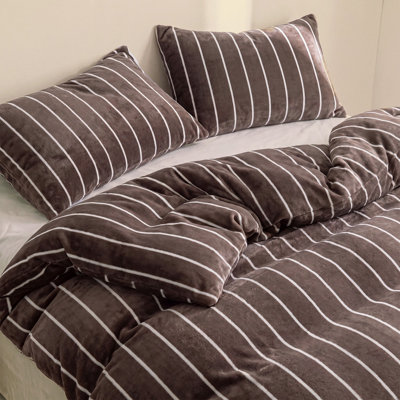 Brown Striped Comforter Set Queen Size, Ultra Soft Plush Velvety Fleece Bedding Set, Tailored Classic Stripe Design, Cozy Rustic Farmhouse 3-Piece Set for All Seasons