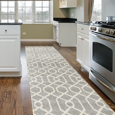 Pullins Geometric Indoor Rug
