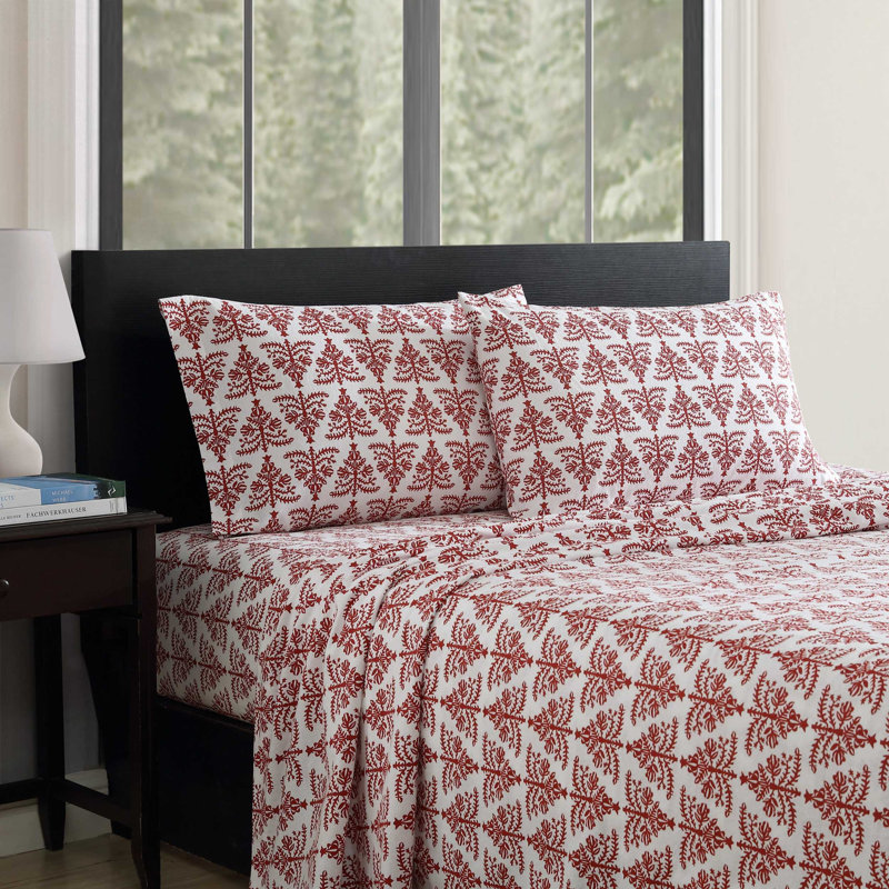 100% Cotton 200 Thread Count Flannel Sheet Set, Queen Sheet Set with 2 Pillowcases, Jolly Trees Red