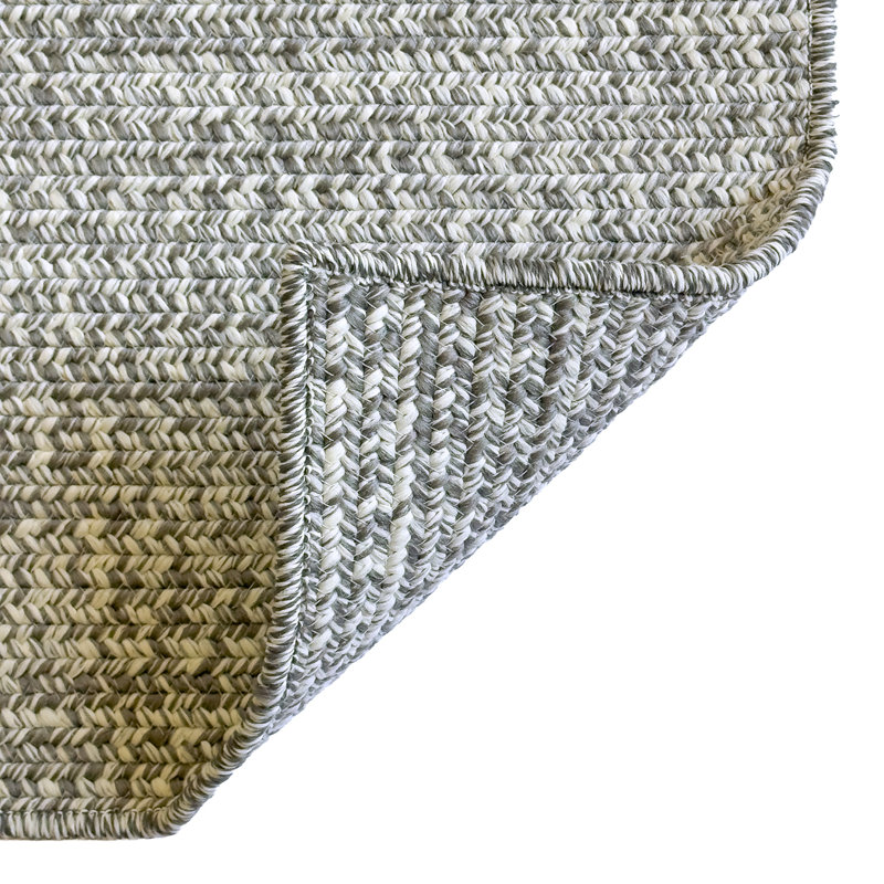 Tapis d'extérieur uni tressé Nautical Tweed, Gris, Rectangle 1 pi 8 po x 2 pi 6 po