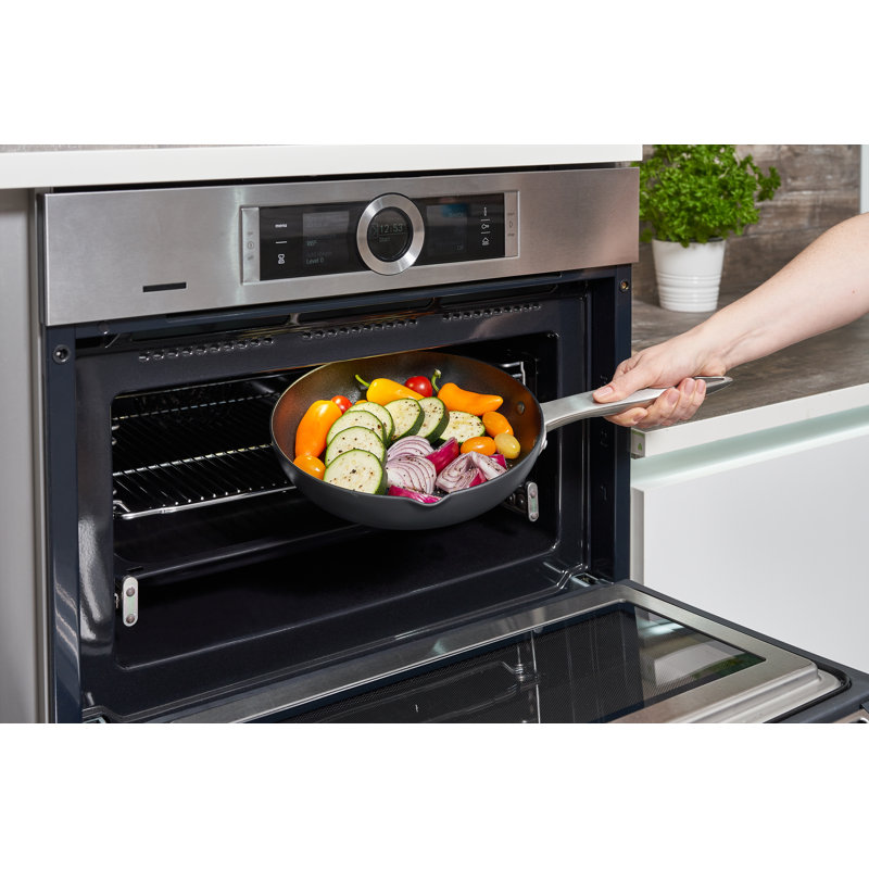 Poêle à frire antiadhésive en aluminium 9,5 po Zyliss Ultimate Pro, L 9,5 po