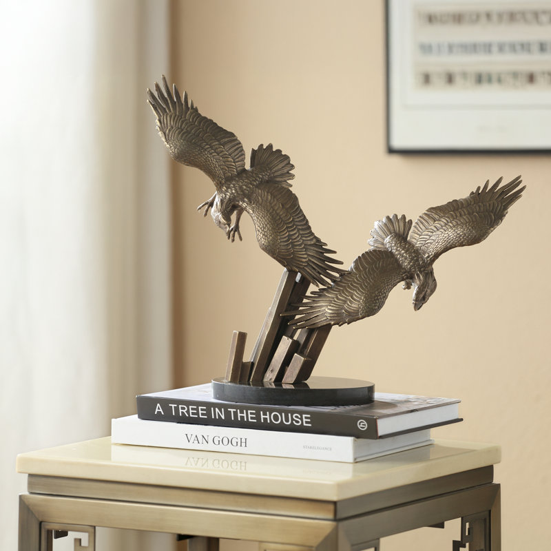 Hunting Eagle Duo