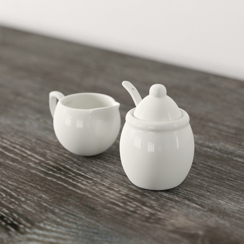 Ensemble crème et sucre pour femmes