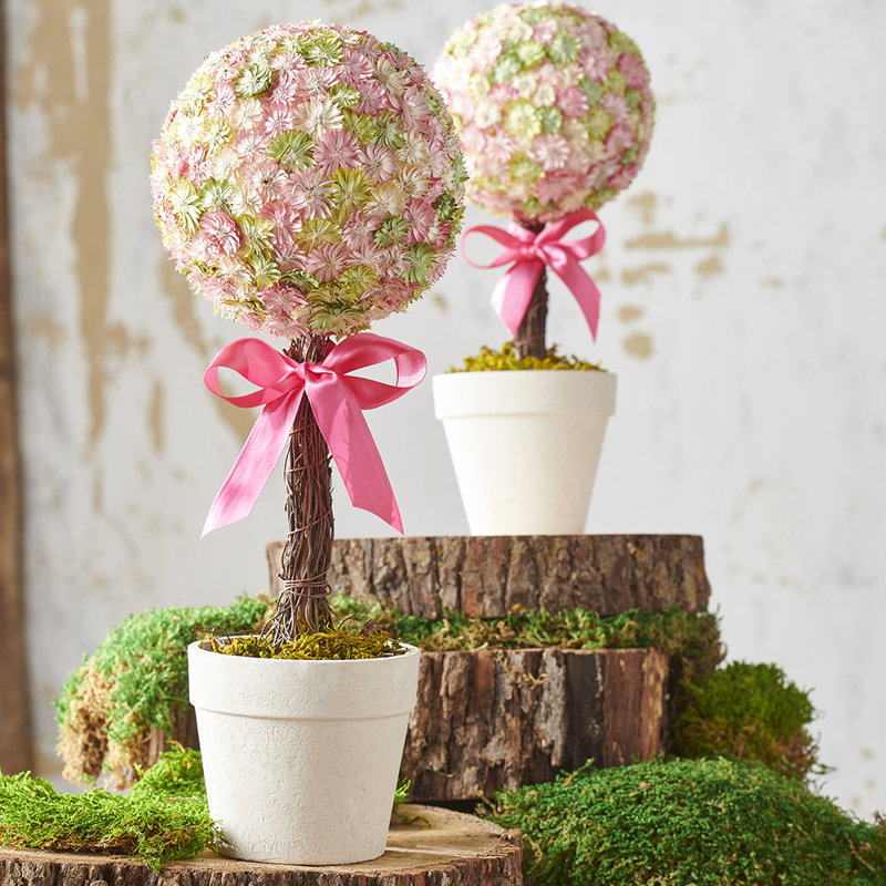 Topiaire fleur de fleurs en pot