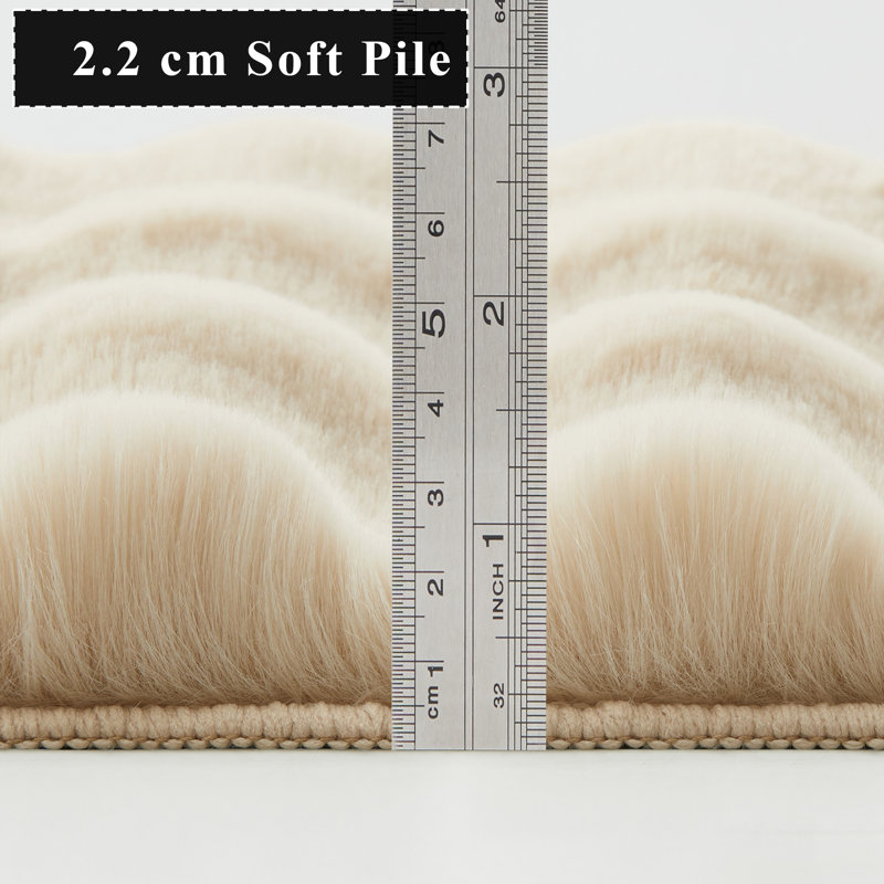 Modern 3D Bubble Texture Faux Fur Rug, Beige, 80 cm x 150 cm