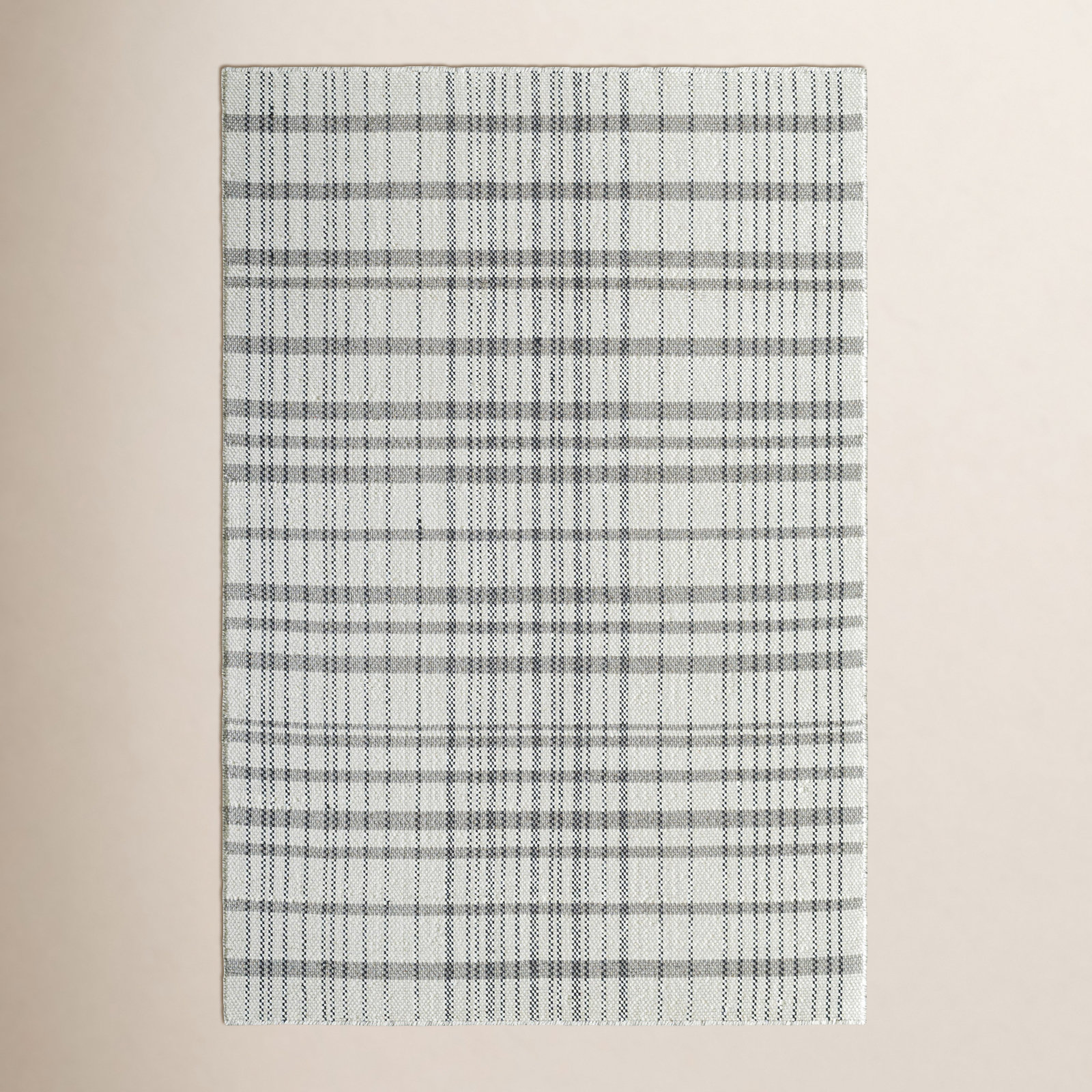 Lavande Hand-Woven Plaid Accent Rug, Rectangle 6' x 9'