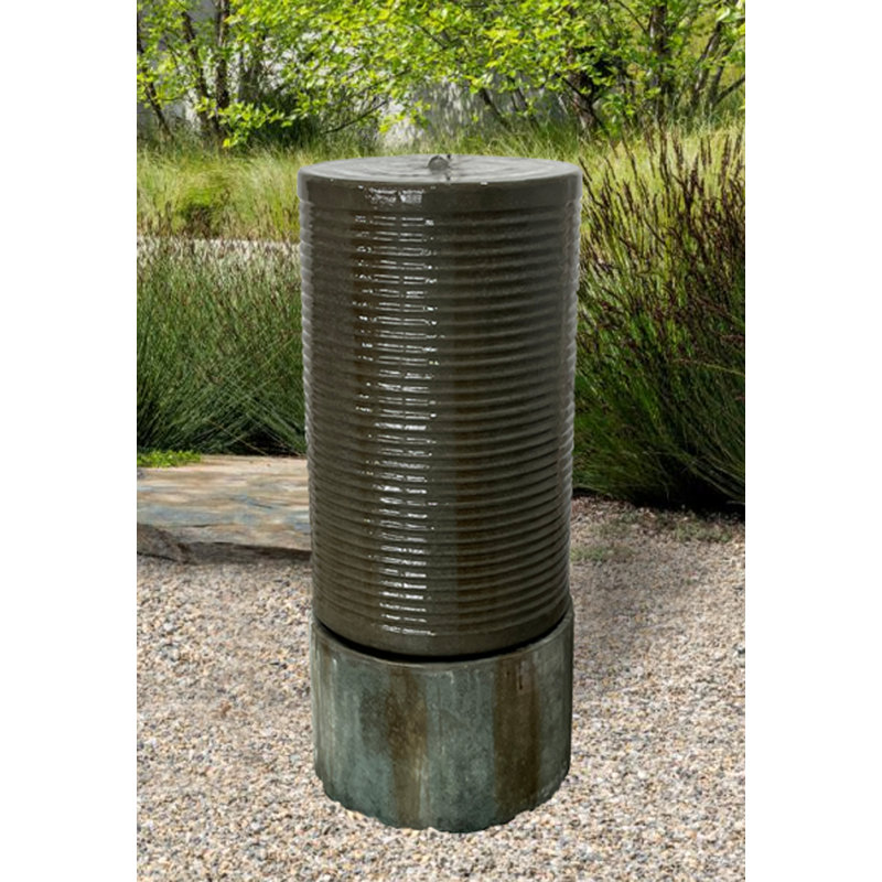 TruCast Ribbed Fountain