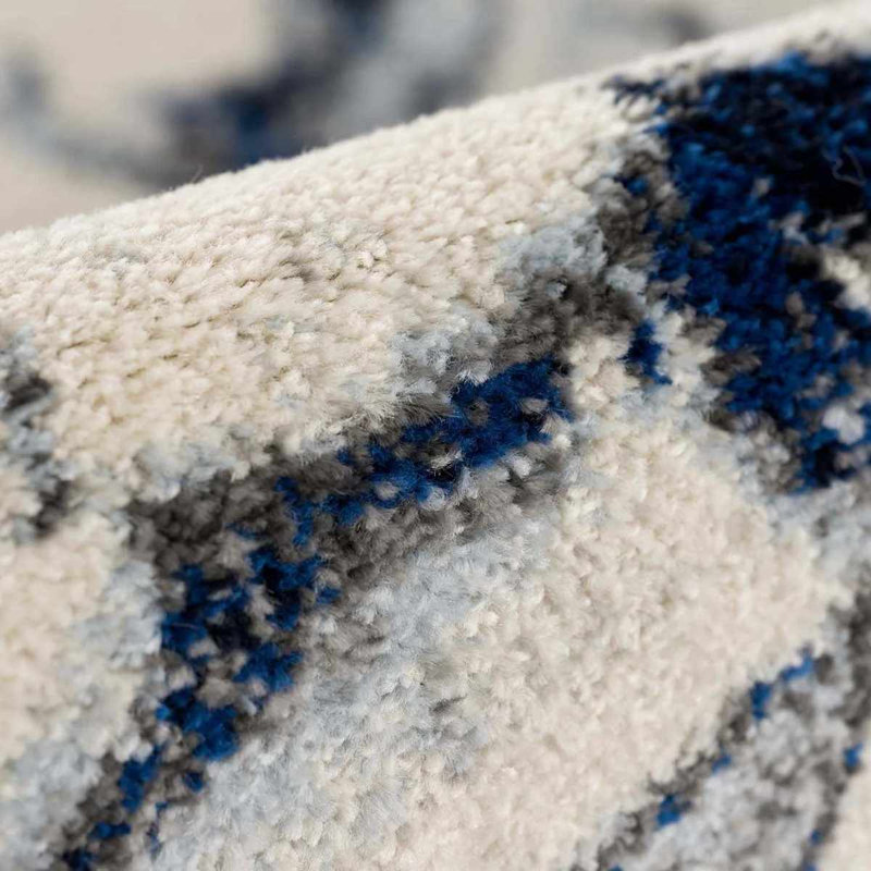 Tapis de style côtier moderne à motifs de marbre et de pierre, bleu marine, gris et crème, 6'7'' x 9'