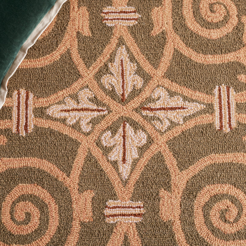 Chelsea Hand Hooked Light Green Wool Floral Area Rug