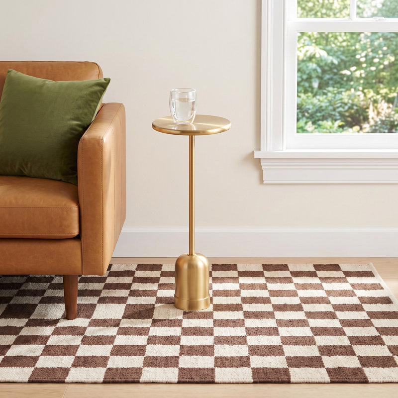 Hendrick Mai Pedestal End Table, Gold
