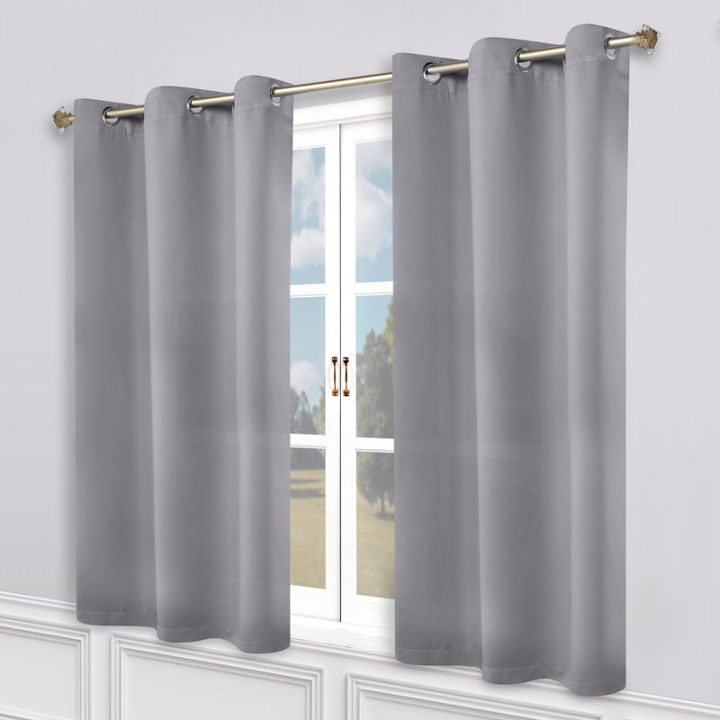 Paire de rideaux obscurcissant avec œillets Millendon, Argent, L 46 po x L 63 po