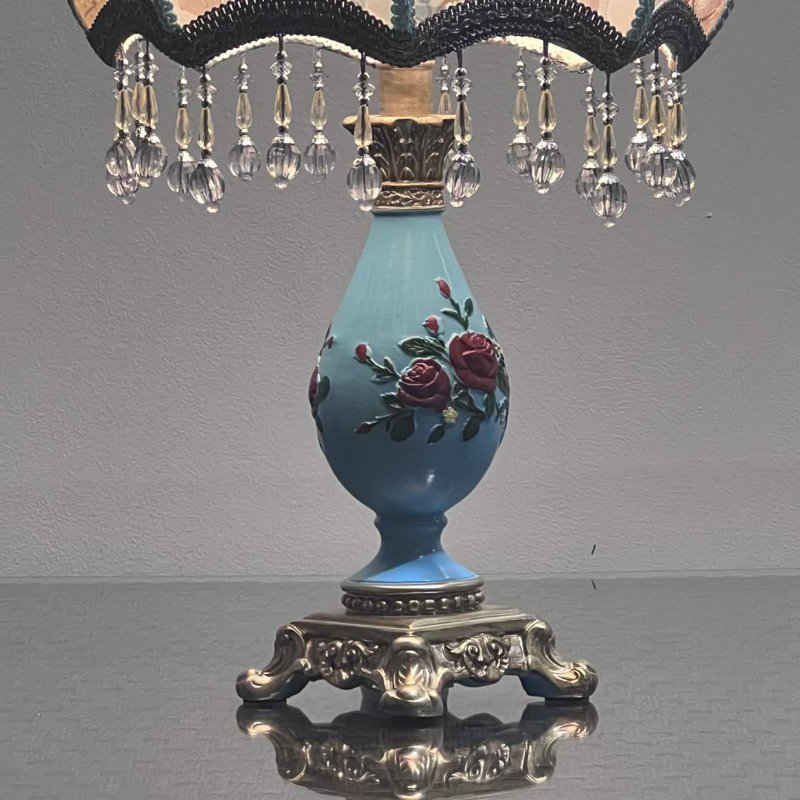 Jenisa Resin Table Lamp