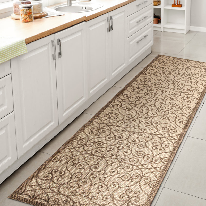 Haggerty Vintage Filigree Textured Weave Beige/Brown Indoor/Outdoor Rug, Runner 2'2" x 8'