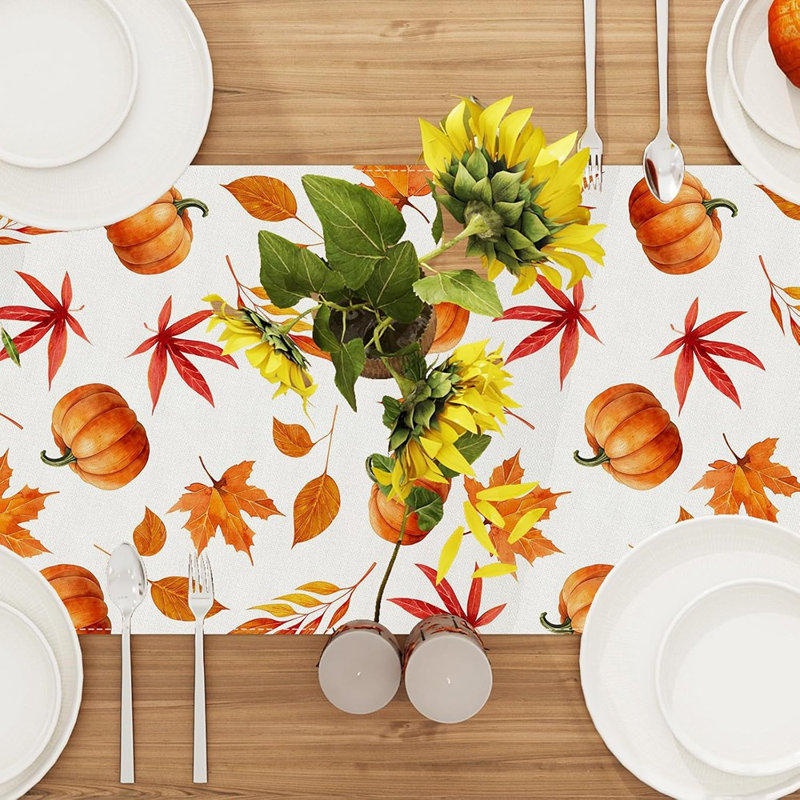 Citrouille feuilles d'érable automne chemin de table saisonnier automne Thanksgiving cuisine salle à manger table décorations pour la fête