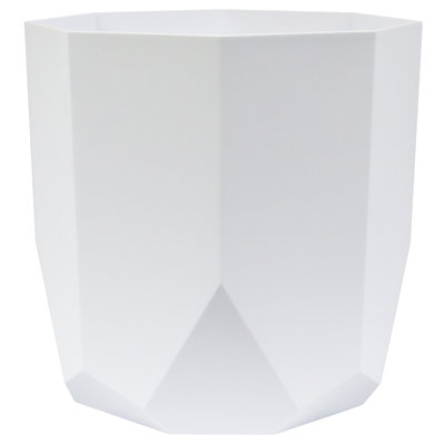Tuxton Geometric Plastic Indoor/Outdoor Planter