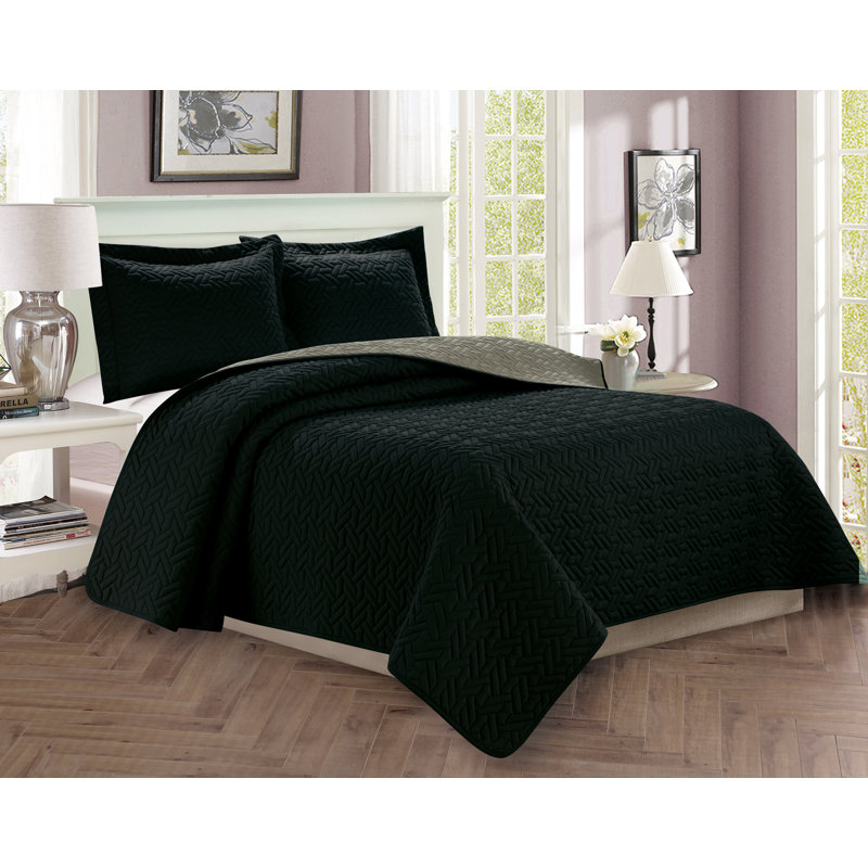 Mcdougall Polyester Coverlet, Queen Comforter + 2 Shams, Black/Gray