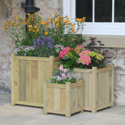 Cory Wood Planter Box