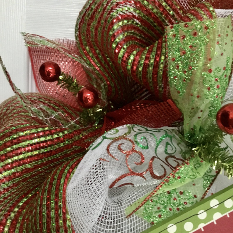 Couronne de Noël bébé, il fait froid dehors avec bonhomme de neige