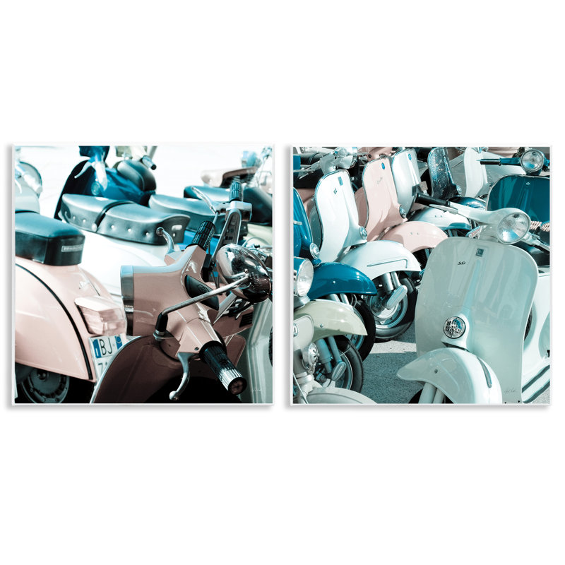  «Italian Scooters in Pastels» par Deborah Revell
