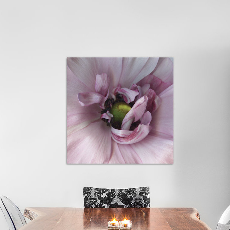« step into my boudoir », reproduction de photo sur toile tendue, H 26 po x l 26 po x P 1,5 po, Toile tendue, Pas de tapis