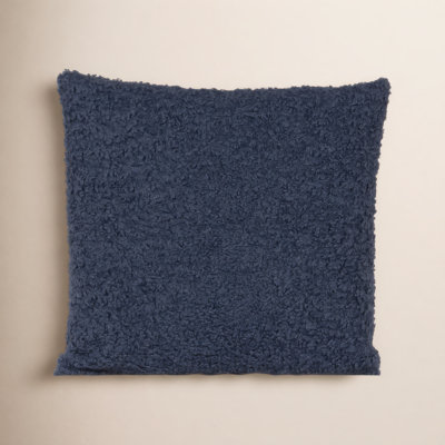 Hanka Throw Pillow