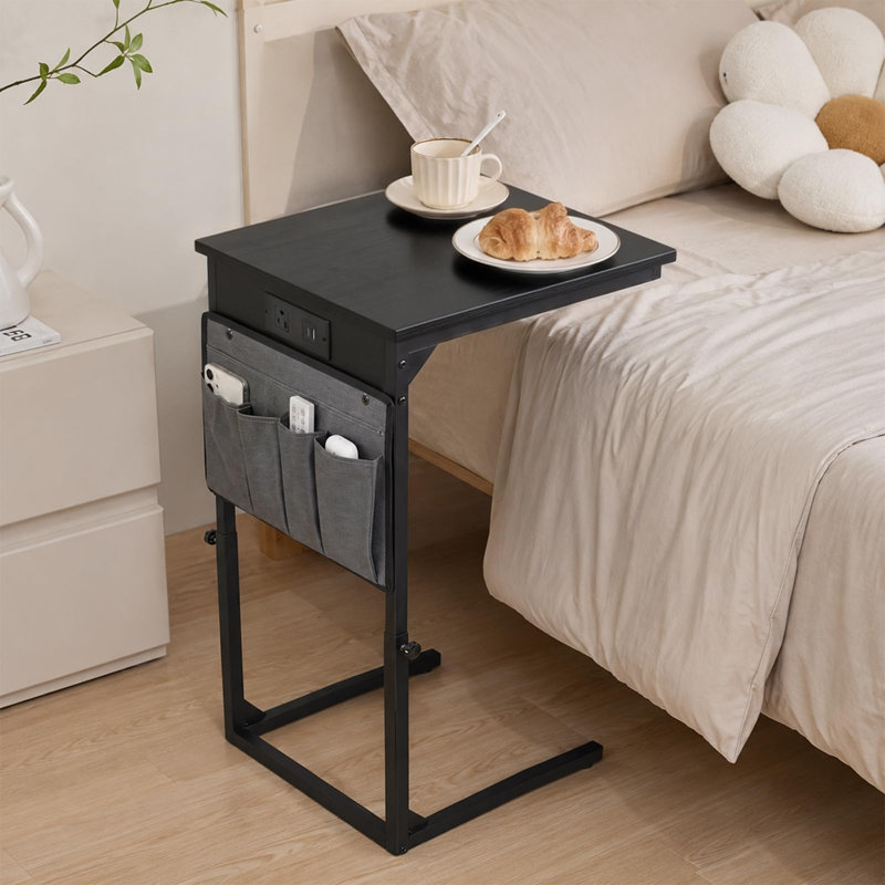 Table d'appoint en forme de C avec station de recharge, table de chevet pour canapé - Organisateur suspendu, petite table d'appoint mince pour salon et coin lecture