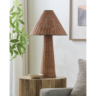 Claudearl Table Lamp